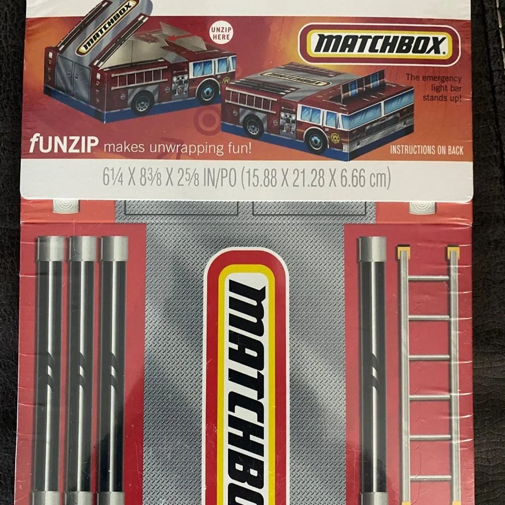 Hallmark Matchbox‎ Fire Ladder Truck Car 3D Gift Box 6 1/4